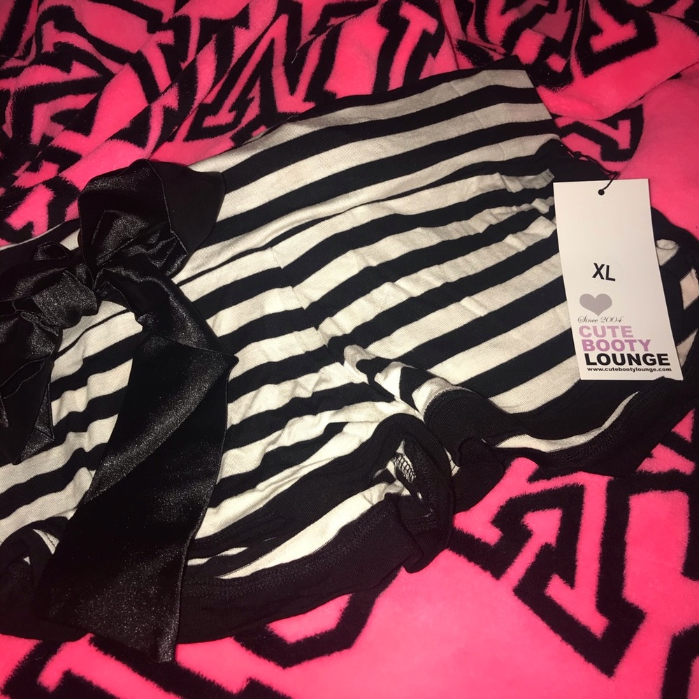 CBL Striped Bow Shorts